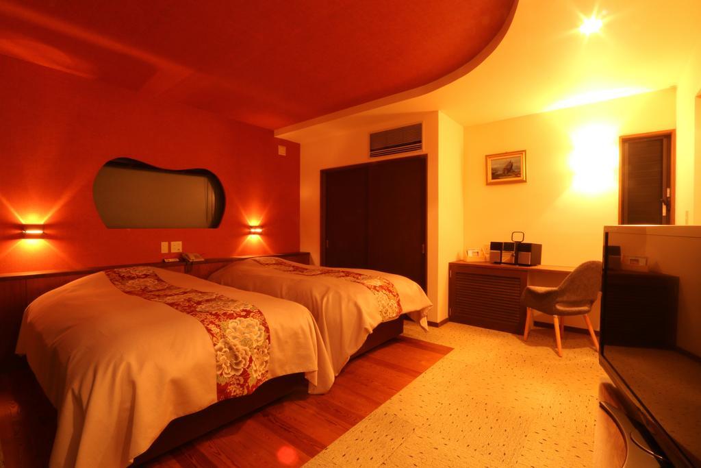 Ohbu Hotel Ito  Esterno foto